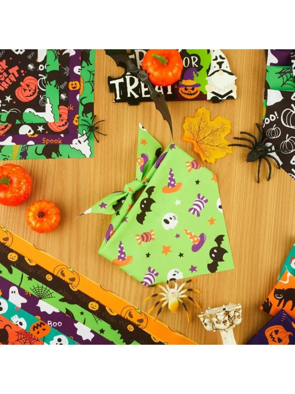 200 Pcs Halloween Dog Bandanas - Pumpkin, Ghost, Bat & Spider Web Designs